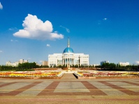 Ak-Orda-Präsidentenpalast, der offizielle Sitz des kasachischen Präsidenten